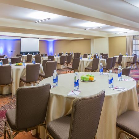Concord Plaza Hotel Ngoại thất bức ảnh
