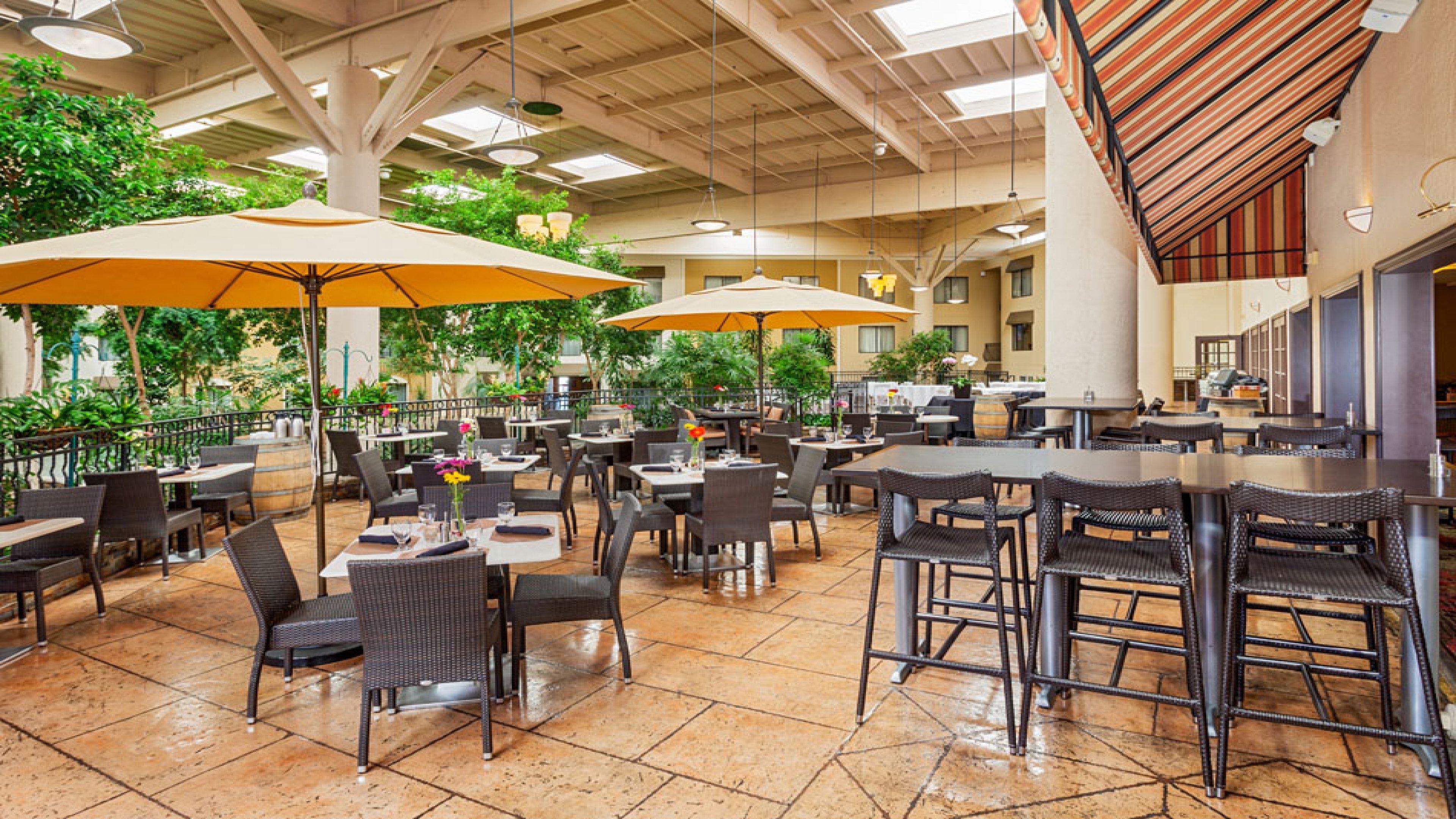 Concord Plaza Hotel Ngoại thất bức ảnh